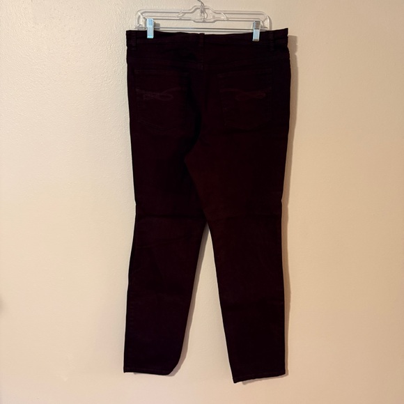 2 for $20! Style & Co. Dark Burgundy Slim Leg Denim - Picture 4 of 8